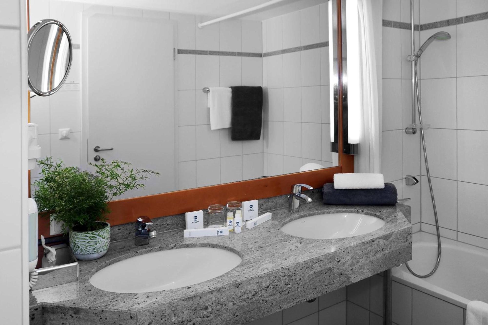 Best Western Hotel Halle-Merseburg Exterior photo